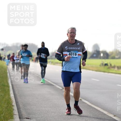 12.04.2026 - 45. Internationalen Wilhelmsburger Insellauf Dr. Thomas Lammeyer http://msf.ph/oto/9447883 12.04.2026 10:32:05 Laufen 4019 meine-sportfotos.de