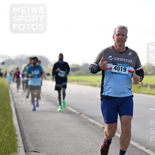 12.04.2026 - 45. Internationalen Wilhelmsburger Insellauf Dr. Thomas Lammeyer http://msf.ph/oto/9447890 12.04.2026 10:32:06 Laufen 4019 meine-sportfotos.de