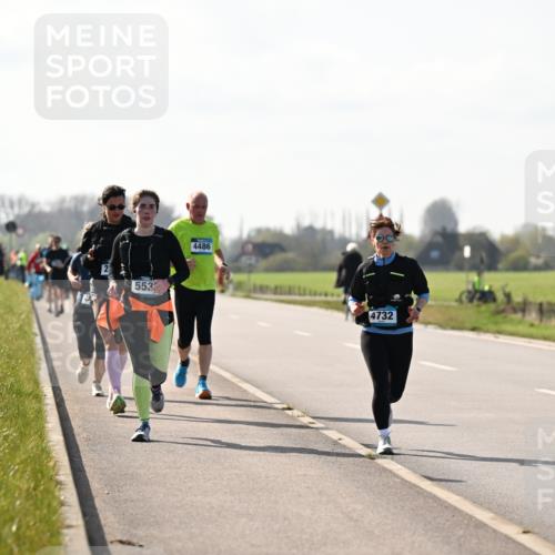 12.04.2026 - 45. Internationalen Wilhelmsburger Insellauf Dr. Thomas Lammeyer http://msf.ph/oto/9447980 12.04.2026 10:32:45 Laufen 553, 4486, 4732 meine-sportfotos.de