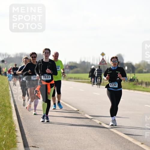 12.04.2026 - 45. Internationalen Wilhelmsburger Insellauf Dr. Thomas Lammeyer http://msf.ph/oto/9447984 12.04.2026 10:32:46 Laufen 24, 5533, 86, 4732 meine-sportfotos.de