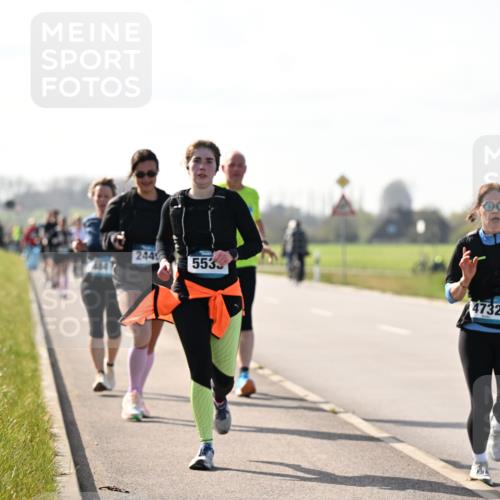 12.04.2026 - 45. Internationalen Wilhelmsburger Insellauf Dr. Thomas Lammeyer http://msf.ph/oto/9447994 12.04.2026 10:32:48 Laufen 244, 5533, 4732 meine-sportfotos.de