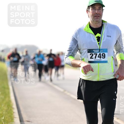 12.04.2026 - 45. Internationalen Wilhelmsburger Insellauf Dr. Thomas Lammeyer http://msf.ph/oto/9448132 12.04.2026 10:33:19 Laufen 2749 meine-sportfotos.de