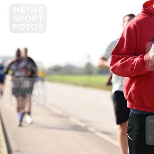 12.04.2026 - 45. Internationalen Wilhelmsburger Insellauf Dr. Thomas Lammeyer http://msf.ph/oto/9448211 12.04.2026 10:33:37 Laufen 45, 517 meine-sportfotos.de