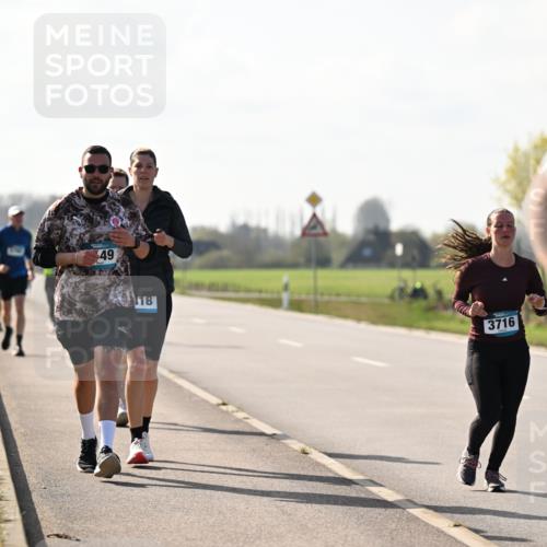 12.04.2026 - 45. Internationalen Wilhelmsburger Insellauf Dr. Thomas Lammeyer http://msf.ph/oto/9448216 12.04.2026 10:33:38 Laufen 49, 18, 3716, 35 meine-sportfotos.de