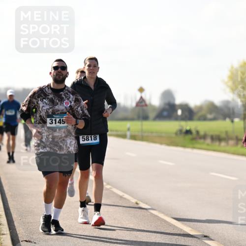 12.04.2026 - 45. Internationalen Wilhelmsburger Insellauf Dr. Thomas Lammeyer http://msf.ph/oto/9448224 12.04.2026 10:33:39 Laufen 3149, 5818, 3716 meine-sportfotos.de