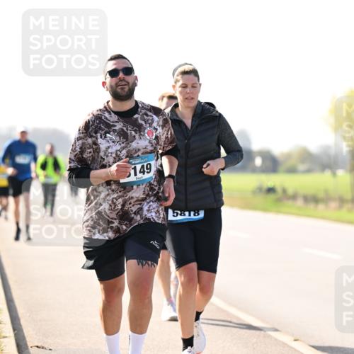 12.04.2026 - 45. Internationalen Wilhelmsburger Insellauf Dr. Thomas Lammeyer http://msf.ph/oto/9448233 12.04.2026 10:33:40 Laufen 149, 5818 meine-sportfotos.de
