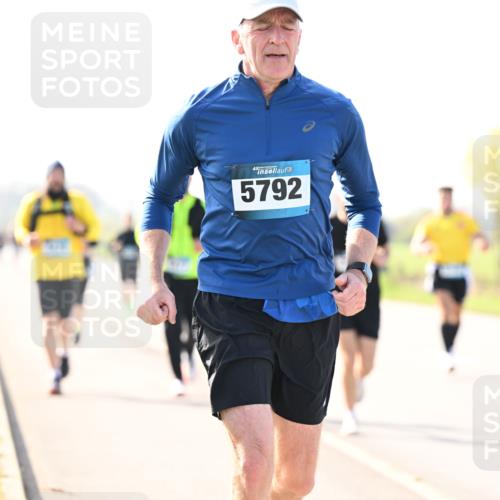 12.04.2026 - 45. Internationalen Wilhelmsburger Insellauf Dr. Thomas Lammeyer http://msf.ph/oto/9448273 12.04.2026 10:33:49 Laufen 5792 meine-sportfotos.de