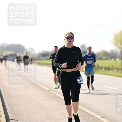 12.04.2026 - 45. Internationalen Wilhelmsburger Insellauf Dr. Thomas Lammeyer http://msf.ph/oto/9448297 12.04.2026 10:33:55 Laufen 241 meine-sportfotos.de