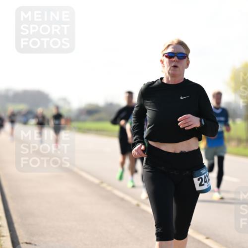 12.04.2026 - 45. Internationalen Wilhelmsburger Insellauf Dr. Thomas Lammeyer http://msf.ph/oto/9448304 12.04.2026 10:33:56 Laufen 24 meine-sportfotos.de