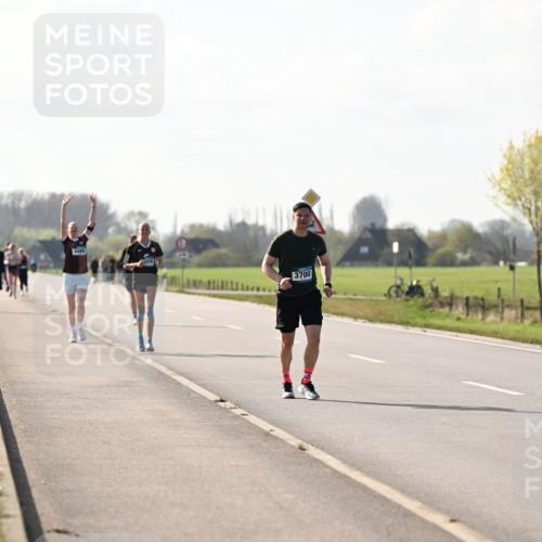 12.04.2026 - 45. Internationalen Wilhelmsburger Insellauf Dr. Thomas Lammeyer http://msf.ph/oto/9448325 12.04.2026 10:34:06 Laufen 4489, 3700 meine-sportfotos.de