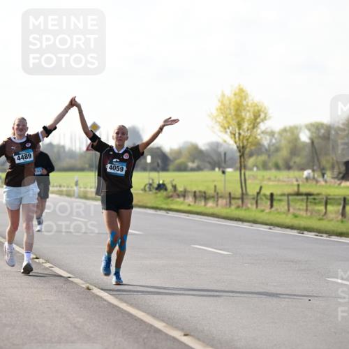 12.04.2026 - 45. Internationalen Wilhelmsburger Insellauf Dr. Thomas Lammeyer http://msf.ph/oto/9448330 12.04.2026 10:34:14 Laufen 4489, 4059 meine-sportfotos.de