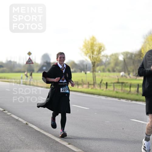 12.04.2026 - 45. Internationalen Wilhelmsburger Insellauf Dr. Thomas Lammeyer http://msf.ph/oto/9448352 12.04.2026 10:34:23 Laufen 2193, 2800 meine-sportfotos.de