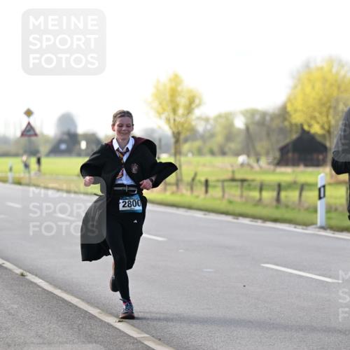 12.04.2026 - 45. Internationalen Wilhelmsburger Insellauf Dr. Thomas Lammeyer http://msf.ph/oto/9448355 12.04.2026 10:34:23 Laufen 2800, 2193 meine-sportfotos.de