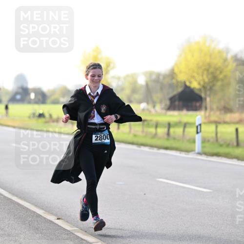 12.04.2026 - 45. Internationalen Wilhelmsburger Insellauf Dr. Thomas Lammeyer http://msf.ph/oto/9448360 12.04.2026 10:34:24 Laufen 2800 meine-sportfotos.de