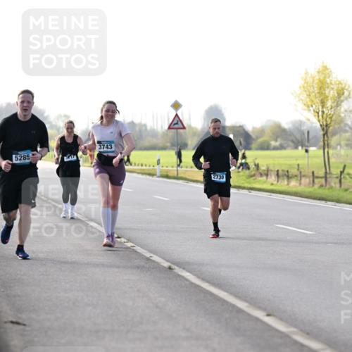 12.04.2026 - 45. Internationalen Wilhelmsburger Insellauf Dr. Thomas Lammeyer http://msf.ph/oto/9448376 12.04.2026 10:34:30 Laufen 2778, 5285, 347, 3743, 2730 meine-sportfotos.de