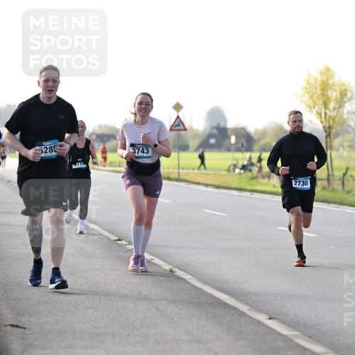 12.04.2026 - 45. Internationalen Wilhelmsburger Insellauf Dr. Thomas Lammeyer http://msf.ph/oto/9448381 12.04.2026 10:34:31 Laufen 2778, 5285, 3743, 2730 meine-sportfotos.de