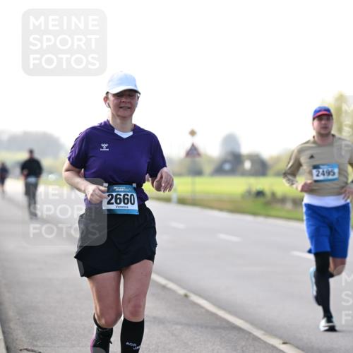 12.04.2026 - 45. Internationalen Wilhelmsburger Insellauf Dr. Thomas Lammeyer http://msf.ph/oto/9448410 12.04.2026 10:34:40 Laufen 2660, 2495 meine-sportfotos.de