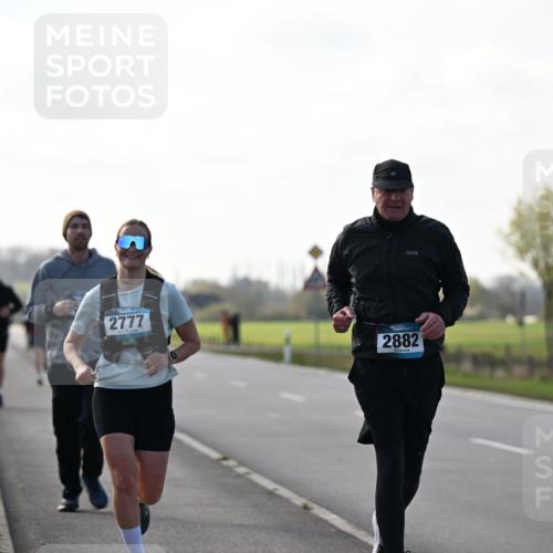 12.04.2026 - 45. Internationalen Wilhelmsburger Insellauf Dr. Thomas Lammeyer http://msf.ph/oto/9448457 12.04.2026 10:34:52 Laufen 2777, 2882 meine-sportfotos.de