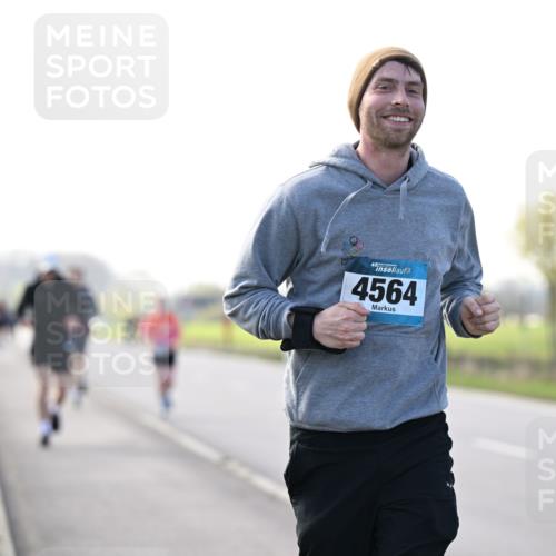 12.04.2026 - 45. Internationalen Wilhelmsburger Insellauf Dr. Thomas Lammeyer http://msf.ph/oto/9448476 12.04.2026 10:34:56 Laufen 45, 4564 meine-sportfotos.de