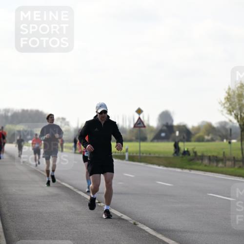12.04.2026 - 45. Internationalen Wilhelmsburger Insellauf Dr. Thomas Lammeyer http://msf.ph/oto/9448489 12.04.2026 10:34:59 Laufen  meine-sportfotos.de