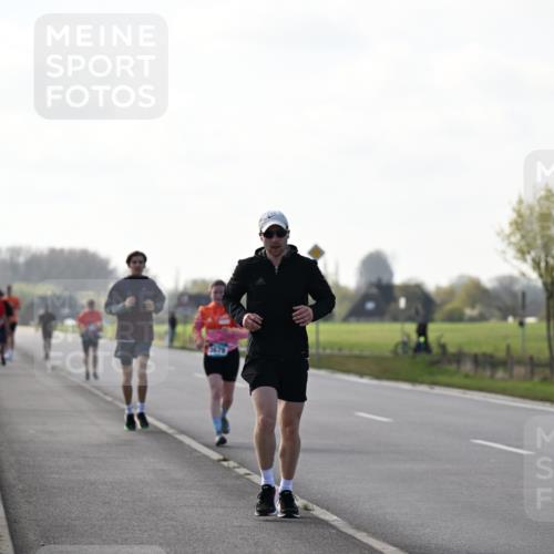 12.04.2026 - 45. Internationalen Wilhelmsburger Insellauf Dr. Thomas Lammeyer http://msf.ph/oto/9448495 12.04.2026 10:35:00 Laufen  meine-sportfotos.de