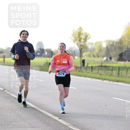 12.04.2026 - 45. Internationalen Wilhelmsburger Insellauf Dr. Thomas Lammeyer http://msf.ph/oto/9448516 12.04.2026 10:35:04 Laufen 3679 meine-sportfotos.de