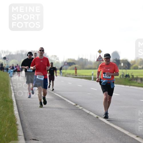 12.04.2026 - 45. Internationalen Wilhelmsburger Insellauf Dr. Thomas Lammeyer http://msf.ph/oto/9448530 12.04.2026 10:35:13 Laufen 2142, 4865, 19, 5, 20 meine-sportfotos.de