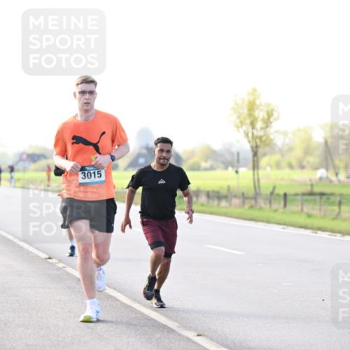 12.04.2026 - 45. Internationalen Wilhelmsburger Insellauf Dr. Thomas Lammeyer http://msf.ph/oto/9448574 12.04.2026 10:35:22 Laufen 3015 meine-sportfotos.de