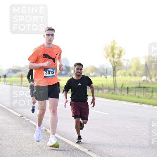 12.04.2026 - 45. Internationalen Wilhelmsburger Insellauf Dr. Thomas Lammeyer http://msf.ph/oto/9448576 12.04.2026 10:35:22 Laufen 3015 meine-sportfotos.de