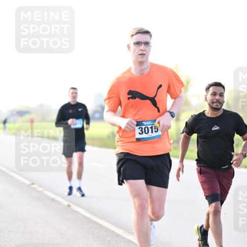 12.04.2026 - 45. Internationalen Wilhelmsburger Insellauf Dr. Thomas Lammeyer http://msf.ph/oto/9448584 12.04.2026 10:35:23 Laufen 3015 meine-sportfotos.de