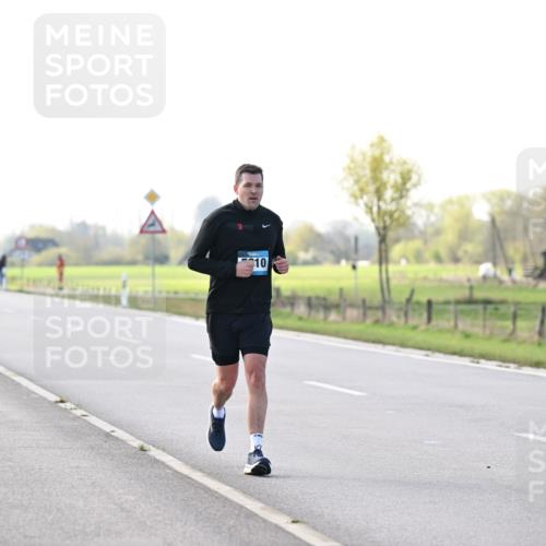 12.04.2026 - 45. Internationalen Wilhelmsburger Insellauf Dr. Thomas Lammeyer http://msf.ph/oto/9448589 12.04.2026 10:35:25 Laufen 10 meine-sportfotos.de
