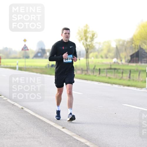 12.04.2026 - 45. Internationalen Wilhelmsburger Insellauf Dr. Thomas Lammeyer http://msf.ph/oto/9448594 12.04.2026 10:35:26 Laufen 5810 meine-sportfotos.de