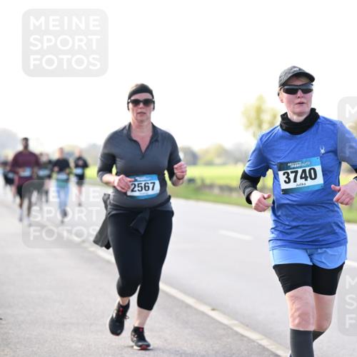 12.04.2026 - 45. Internationalen Wilhelmsburger Insellauf Dr. Thomas Lammeyer http://msf.ph/oto/9448667 12.04.2026 10:35:56 Laufen 2567, 45, 3740 meine-sportfotos.de