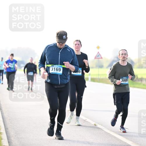 12.04.2026 - 45. Internationalen Wilhelmsburger Insellauf Dr. Thomas Lammeyer http://msf.ph/oto/9448718 12.04.2026 10:36:06 Laufen 3169, 9, 3005 meine-sportfotos.de
