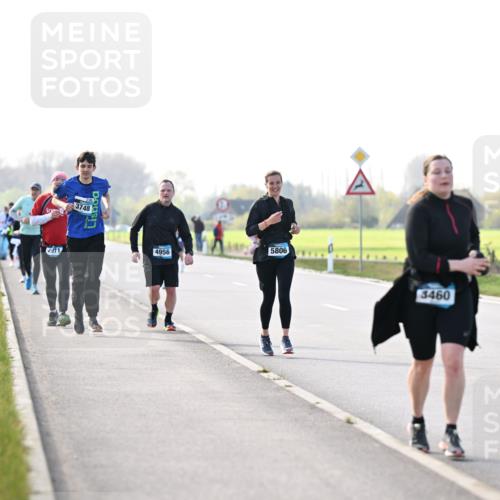 12.04.2026 - 45. Internationalen Wilhelmsburger Insellauf Dr. Thomas Lammeyer http://msf.ph/oto/9448732 12.04.2026 10:36:10 Laufen 4971, 3748, 4956, 5806, 3460 meine-sportfotos.de