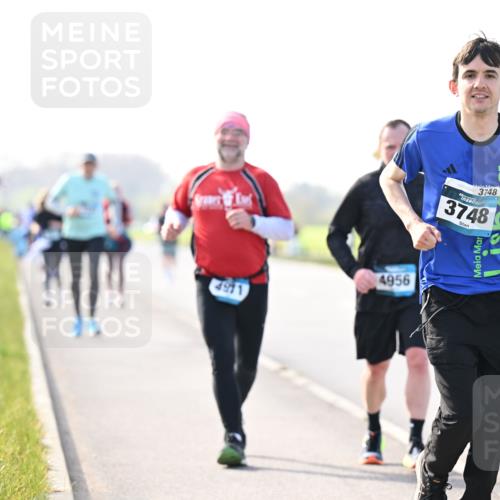 12.04.2026 - 45. Internationalen Wilhelmsburger Insellauf Dr. Thomas Lammeyer http://msf.ph/oto/9448778 12.04.2026 10:36:17 Laufen 4956, 4971, 3748 meine-sportfotos.de