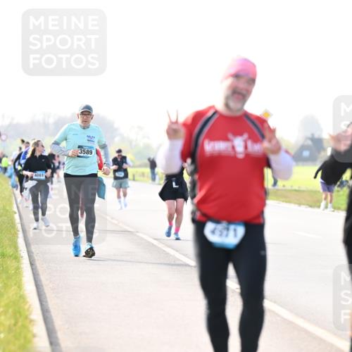 12.04.2026 - 45. Internationalen Wilhelmsburger Insellauf Dr. Thomas Lammeyer http://msf.ph/oto/9448782 12.04.2026 10:36:19 Laufen 4081, 3589, 4956 meine-sportfotos.de