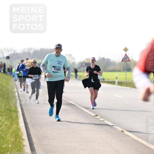 12.04.2026 - 45. Internationalen Wilhelmsburger Insellauf Dr. Thomas Lammeyer http://msf.ph/oto/9448788 12.04.2026 10:36:21 Laufen 3020, 3589, 261 meine-sportfotos.de