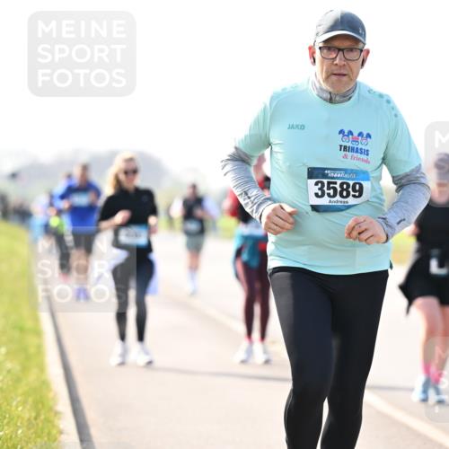 12.04.2026 - 45. Internationalen Wilhelmsburger Insellauf Dr. Thomas Lammeyer http://msf.ph/oto/9448819 12.04.2026 10:36:25 Laufen 20, 20, 3589 meine-sportfotos.de