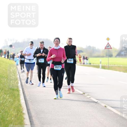 12.04.2026 - 45. Internationalen Wilhelmsburger Insellauf Dr. Thomas Lammeyer http://msf.ph/oto/9448887 12.04.2026 10:36:40 Laufen 5741, 2811, 2673, 2481 meine-sportfotos.de