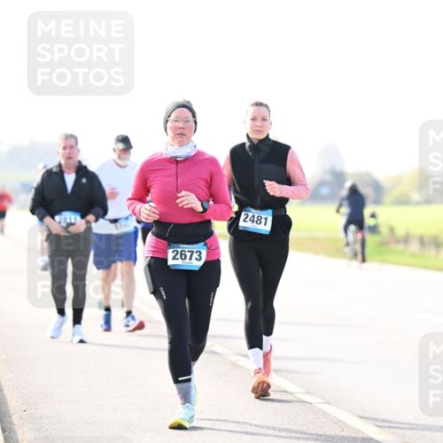 12.04.2026 - 45. Internationalen Wilhelmsburger Insellauf Dr. Thomas Lammeyer http://msf.ph/oto/9448907 12.04.2026 10:36:42 Laufen 2673, 2481 meine-sportfotos.de