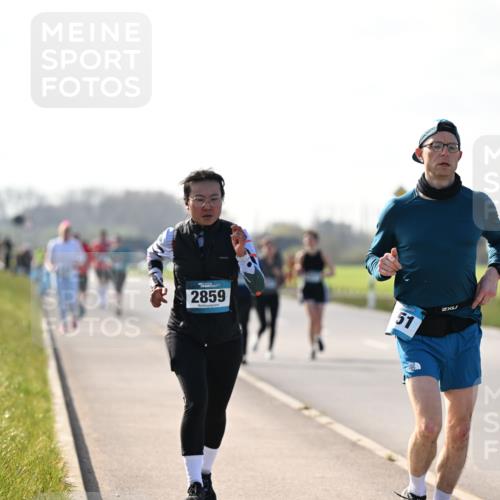12.04.2026 - 45. Internationalen Wilhelmsburger Insellauf Dr. Thomas Lammeyer http://msf.ph/oto/9448949 12.04.2026 10:36:55 Laufen 2859, 51 meine-sportfotos.de