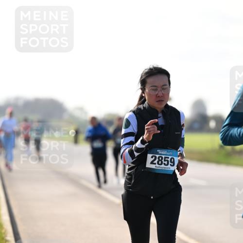 12.04.2026 - 45. Internationalen Wilhelmsburger Insellauf Dr. Thomas Lammeyer http://msf.ph/oto/9448958 12.04.2026 10:36:56 Laufen 45, 2859, 565 meine-sportfotos.de