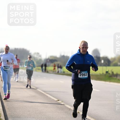 12.04.2026 - 45. Internationalen Wilhelmsburger Insellauf Dr. Thomas Lammeyer http://msf.ph/oto/9448983 12.04.2026 10:37:04 Laufen 2668, 2993, 4232 meine-sportfotos.de