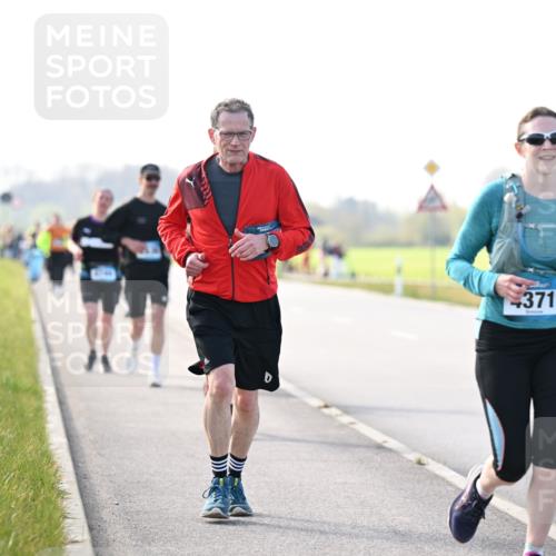 12.04.2026 - 45. Internationalen Wilhelmsburger Insellauf Dr. Thomas Lammeyer http://msf.ph/oto/9449037 12.04.2026 10:37:13 Laufen 371 meine-sportfotos.de