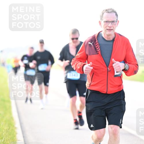 12.04.2026 - 45. Internationalen Wilhelmsburger Insellauf Dr. Thomas Lammeyer http://msf.ph/oto/9449046 12.04.2026 10:37:15 Laufen 3343 meine-sportfotos.de