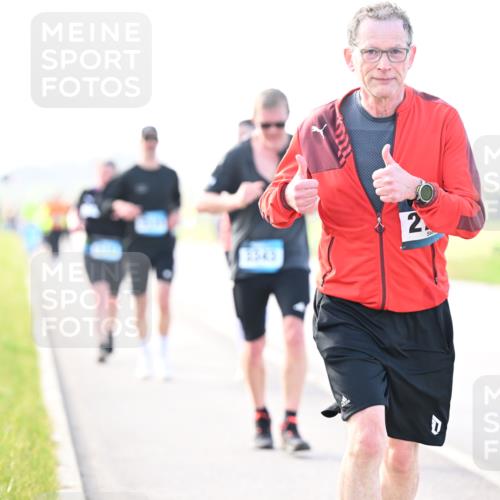 12.04.2026 - 45. Internationalen Wilhelmsburger Insellauf Dr. Thomas Lammeyer http://msf.ph/oto/9449047 12.04.2026 10:37:15 Laufen 2 meine-sportfotos.de