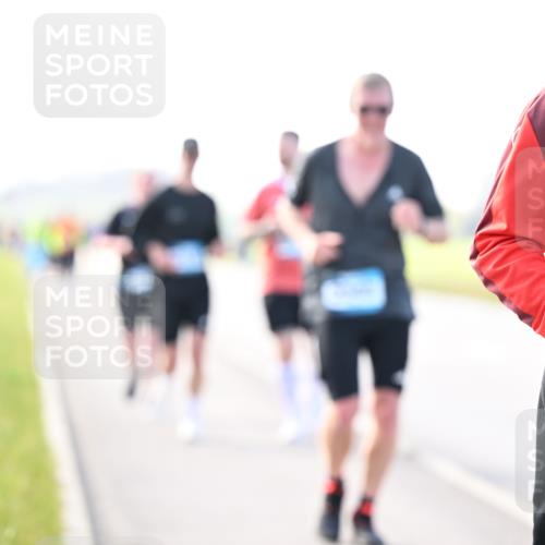 12.04.2026 - 45. Internationalen Wilhelmsburger Insellauf Dr. Thomas Lammeyer http://msf.ph/oto/9449048 12.04.2026 10:37:16 Laufen  meine-sportfotos.de