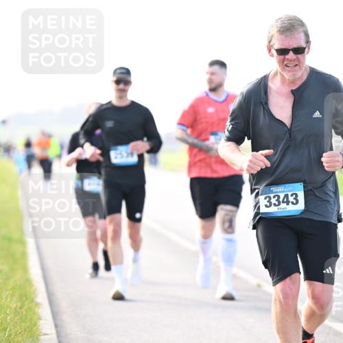 12.04.2026 - 45. Internationalen Wilhelmsburger Insellauf Dr. Thomas Lammeyer http://msf.ph/oto/9449054 12.04.2026 10:37:17 Laufen 3343 meine-sportfotos.de