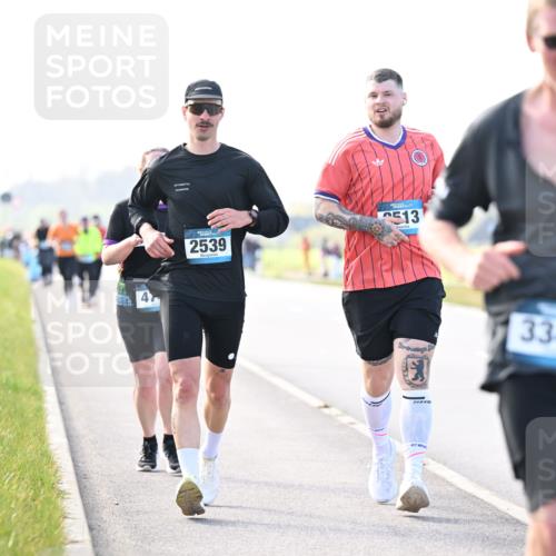 12.04.2026 - 45. Internationalen Wilhelmsburger Insellauf Dr. Thomas Lammeyer http://msf.ph/oto/9449057 12.04.2026 10:37:18 Laufen 47, 2539, 513, 3343 meine-sportfotos.de